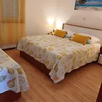 Appartamento Jure Miljak Podstrana