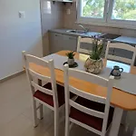 Appartamento Jure Miljak Podstrana