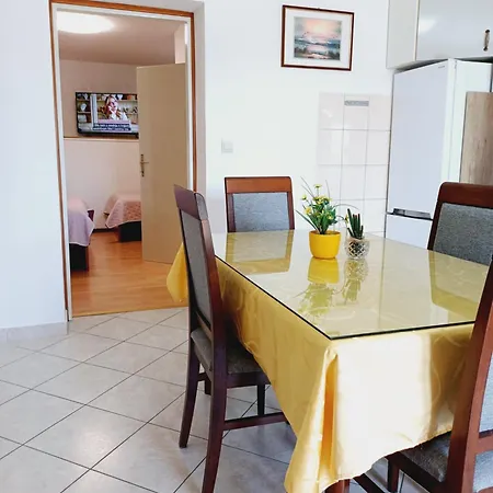 Apartment Jure Miljak