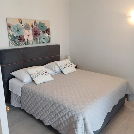 Apartment Jure Miljak Podstrana