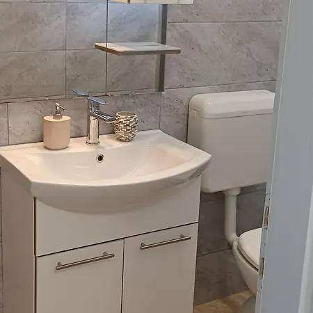 Apartment Jure Miljak *