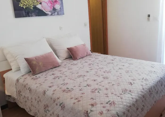 Jure Miljak Podstrana